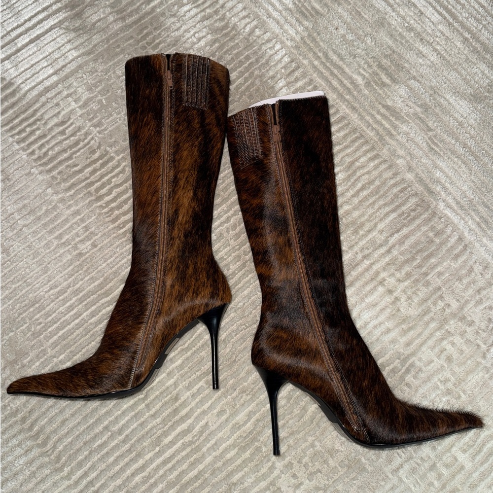 New Jeffrey Campbell Fur-Patterened Heeled Boots - Picture 3 of 6